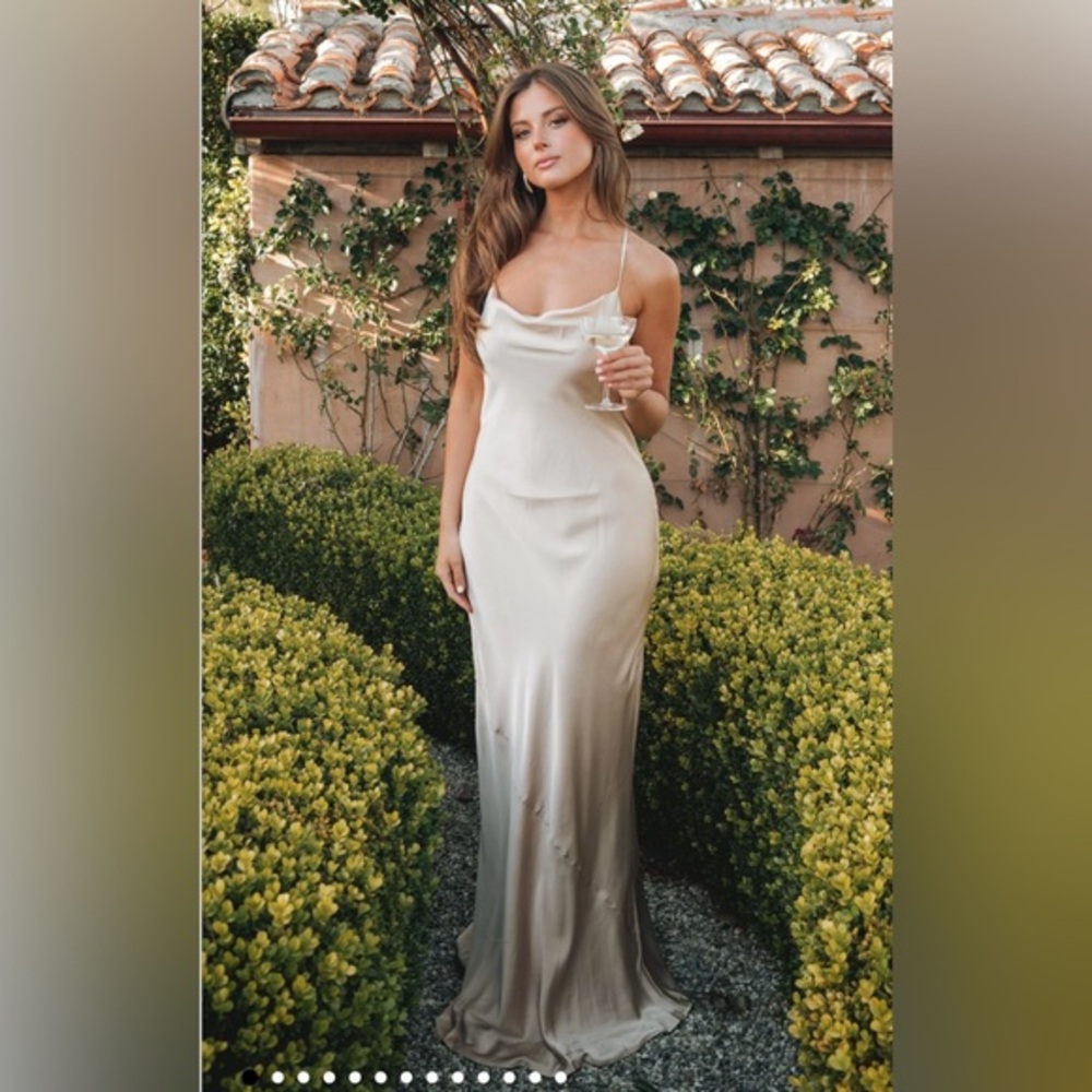 Show Me Your MuMu Tuscany Maxi Dress Satin
Champagne Bridesmaid Wedding Guest S